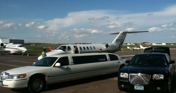 Limo Service in Bishop International Airport, MI