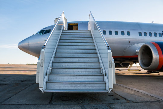 aeroplane stairs