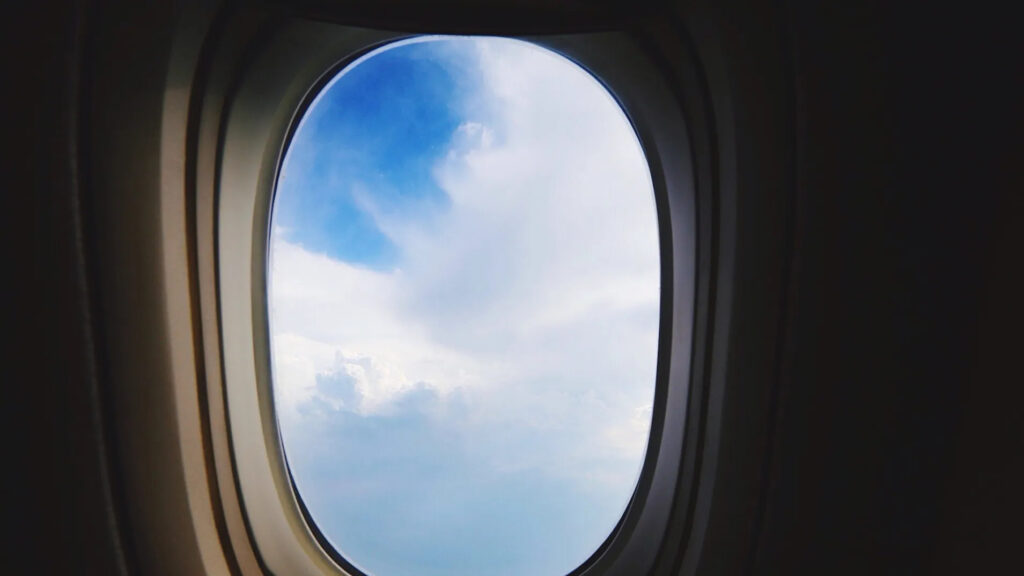 aeroplane windows